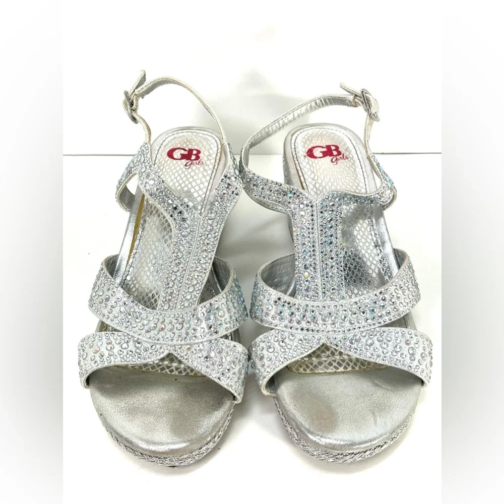 Gianni Bini‎ GB Girls Silver Jeweled Sandals Size 4M